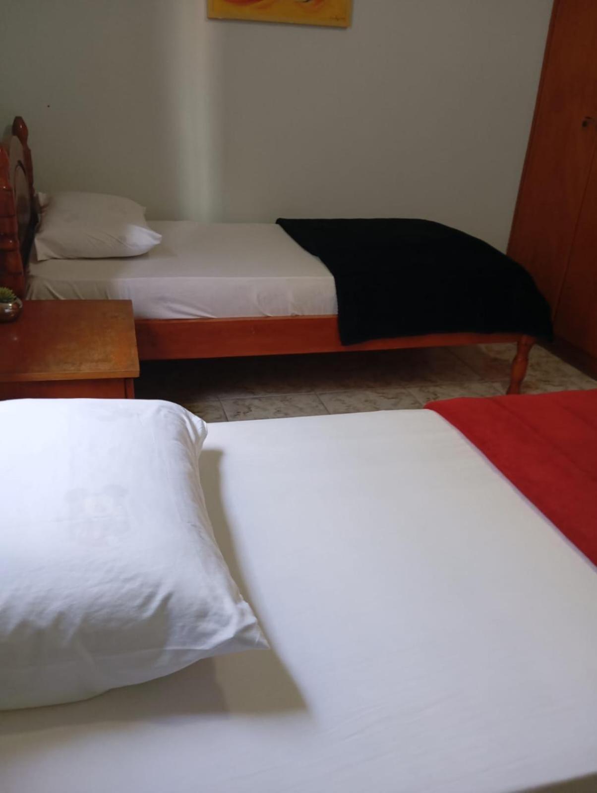 Triana Guest House Foz do Iguaçu Buitenkant foto